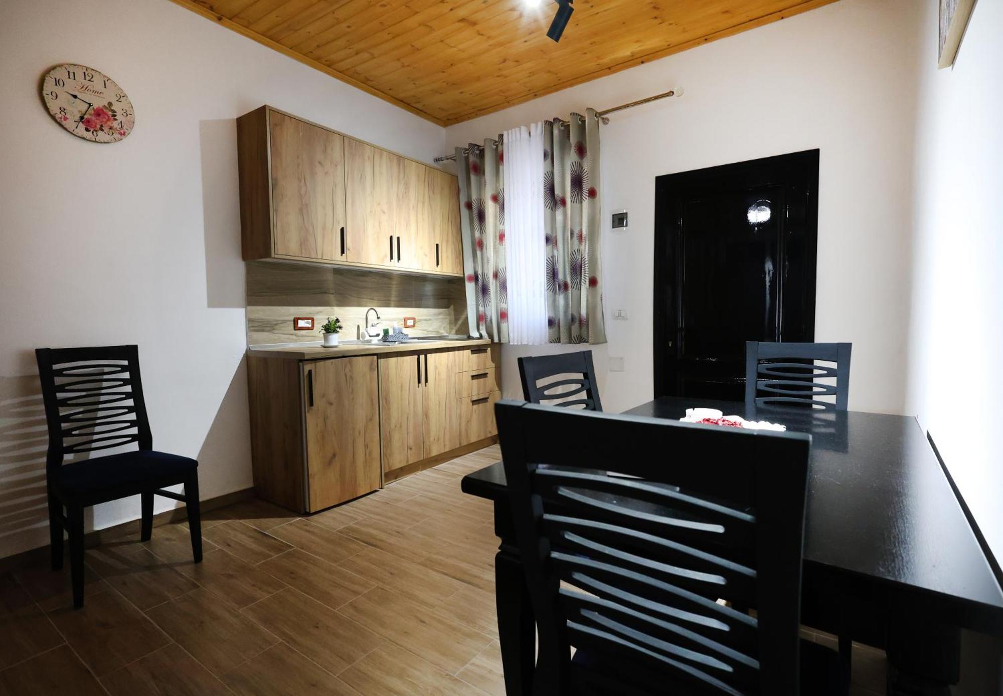 Olive Oasis Studio Berat Eksteriør billede